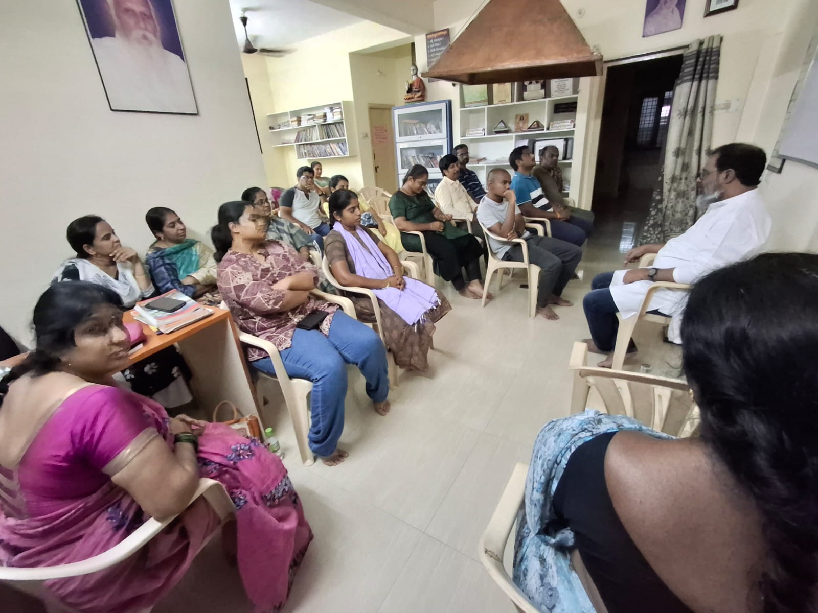 ANAPANASTHI DHYANA PRACHARAM